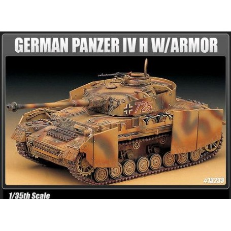 MAQU.ACAD 1/35 PANZER IV W. SKIRTS 13233