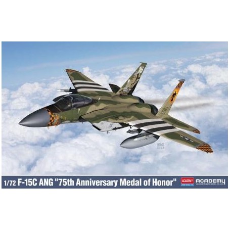 MAQUETA ACADEMY 1/72  AVION F-15 "75TH ANNIVERSARY MEDAL OF HONOR" 12583