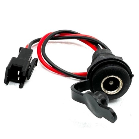 CONECTOR DE CARGA PARA PATIN/BICICLETA CON TAPA 3046